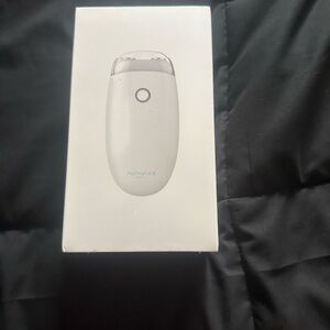 Nuovaluce White Facial Device